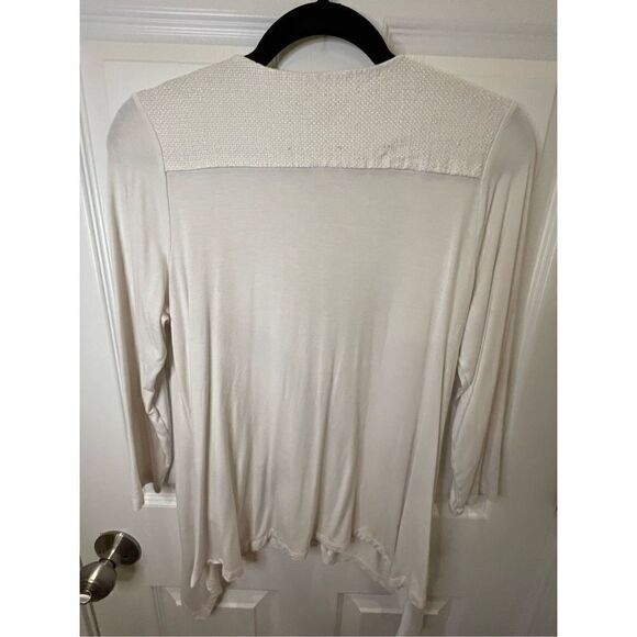 Adrianna Papell women’s medium white 3/4 sleeve blouse - Picture 2 of 7